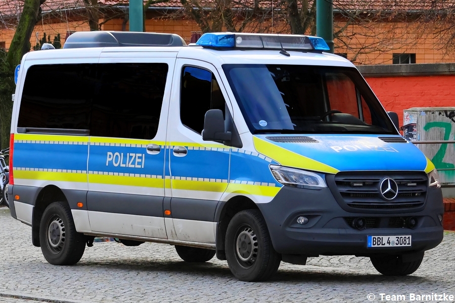 HGruKw - BBL-4-3081