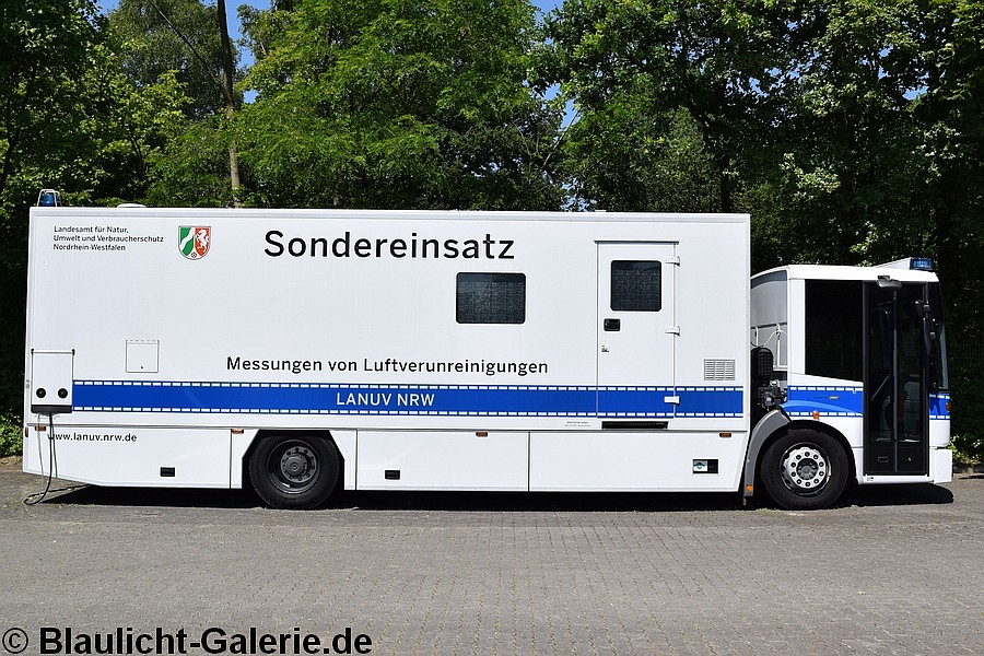 Laborfahrzeug - E-LA2200
