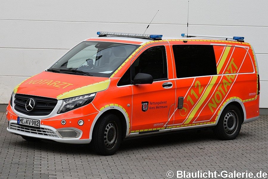 NEF - ME-KV982