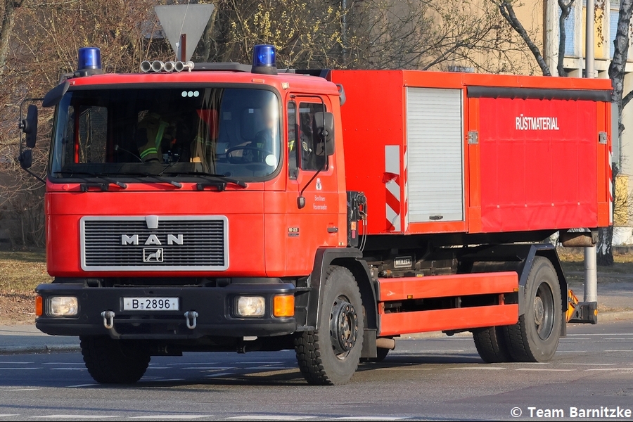 WLF - B-2896