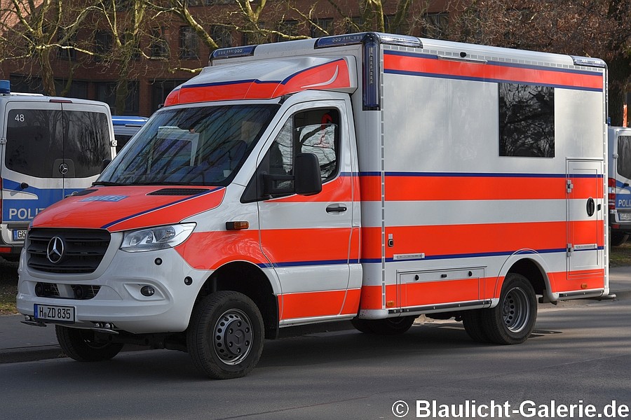 RTW - H-ZD835