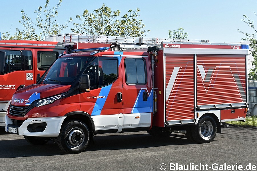 TSF-W - UL-M713