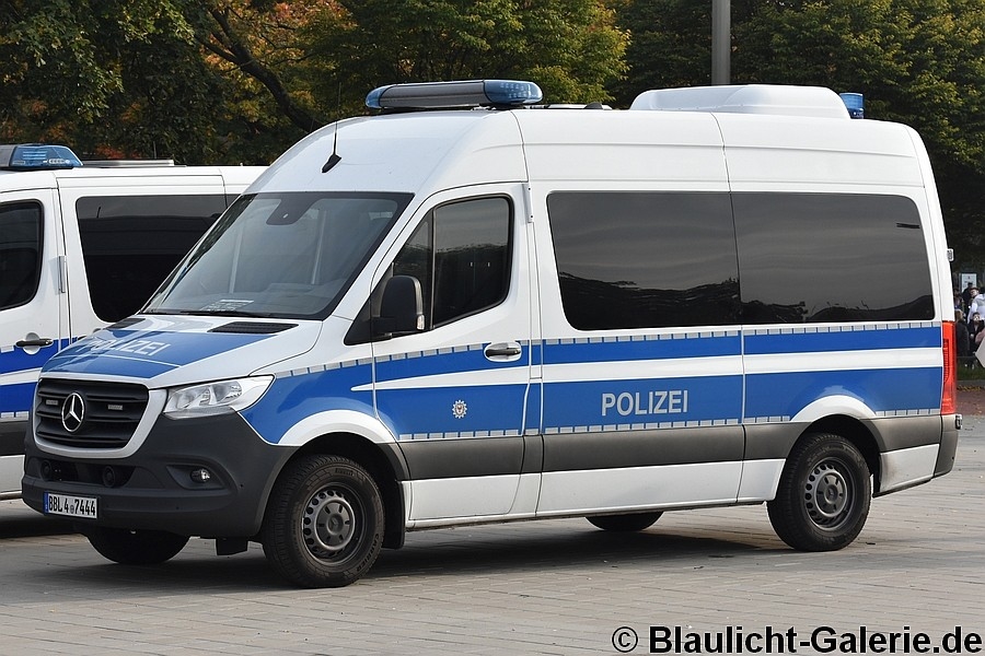 BatKW - BBL-4-7444