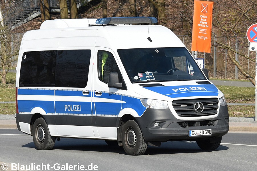 BatKW - GÖ-ZD590