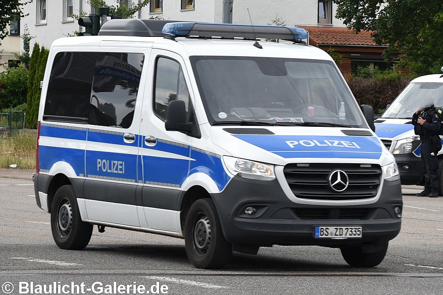 HGruKw - BS-ZD7335
