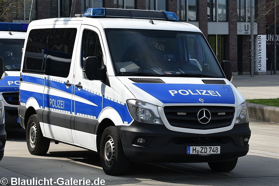 HGruKw - H-ZP748
