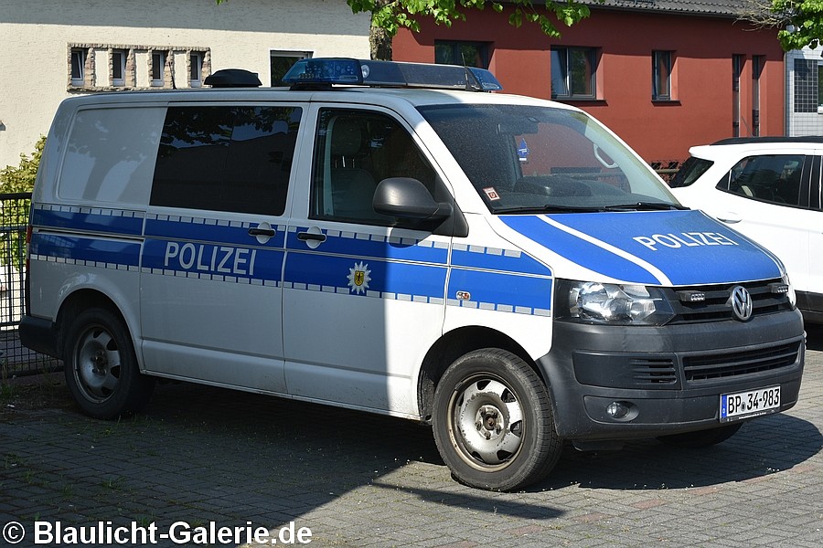 DHuFüKw - BP-34-983