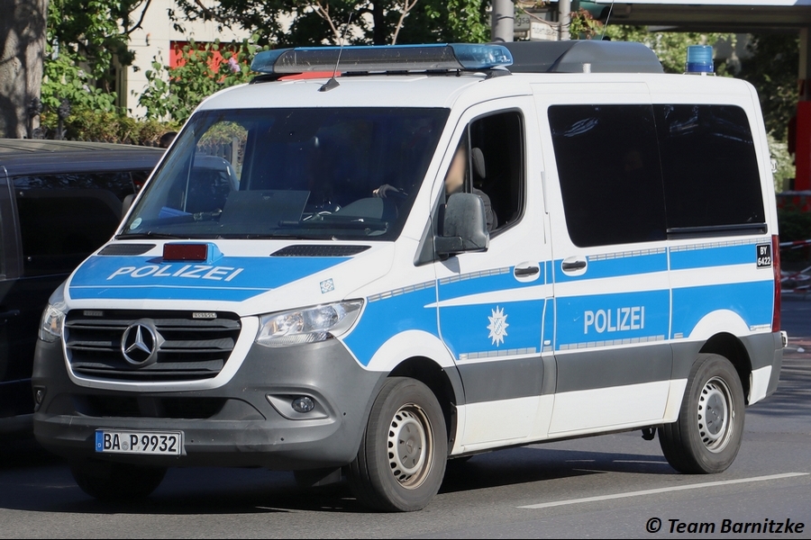 HGruKw - BA-P9932