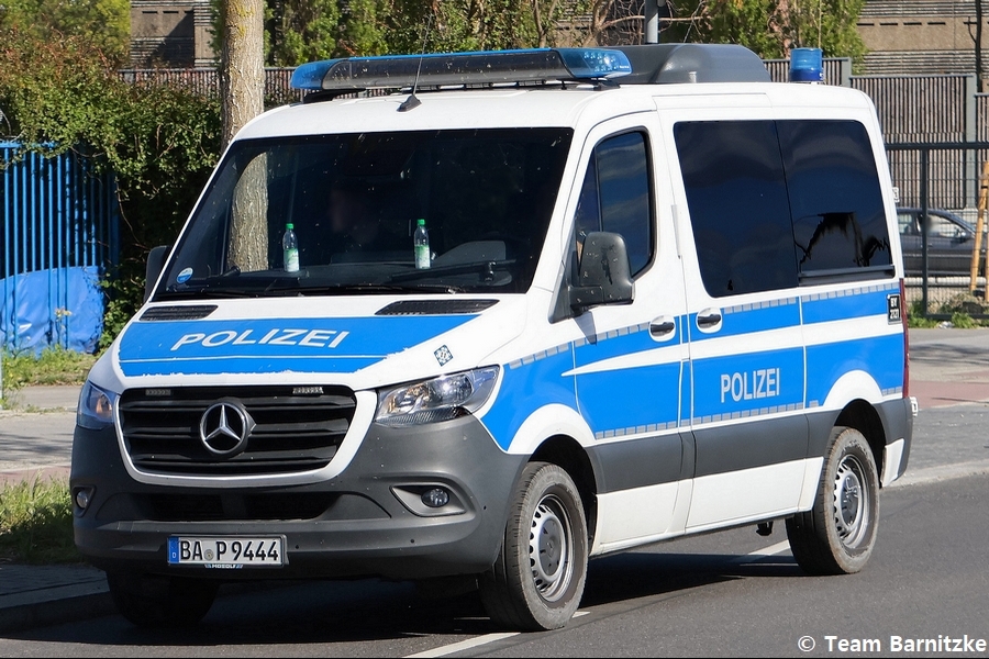 HGruKw - BA-P9444